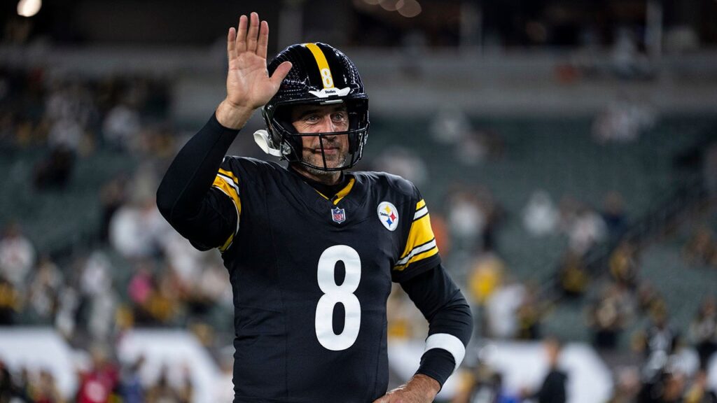 Steelers’ Aaron Rodgers says his NFL journey will conclude with Packers when he retires
