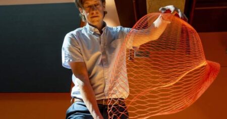 Polytechnique engineers design low-cost, Japanese kirigami-inspired parachute