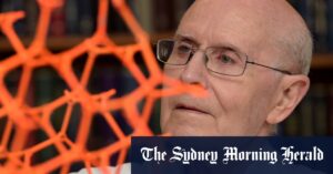 University of Melbourne professor wins for metal-organic frameworks