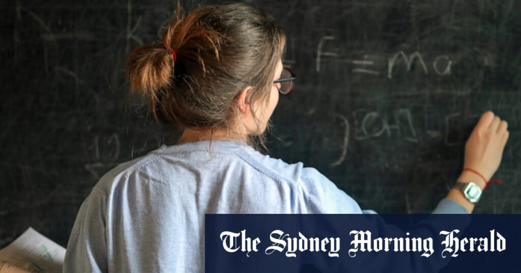 Expert urges victims to report to police not school