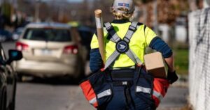 Canada Post’s future needs emergency debate by MPs amid strike, NDP urges