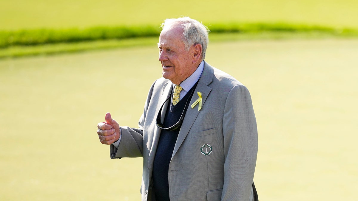 Jack Nicklaus on course