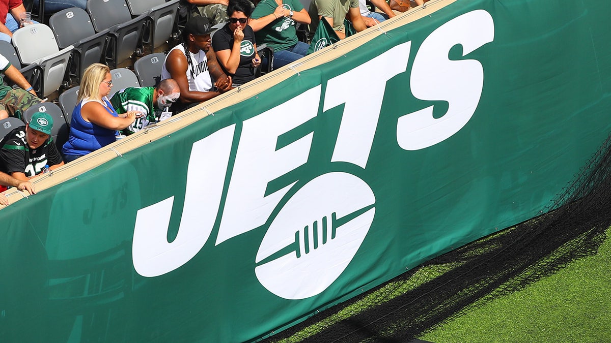 A general view of the New York Jets logo during the first quarter of the National Football League game between the New York Jets and the Buffalo Bills on September 8, 2019, at MetLife Stadium in East Rutherford, NJ