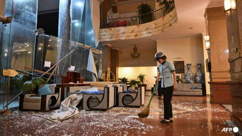 Typhoon Kalmaegi hits Vietnam after killing 140 in Philippines Typhoon Kalmaegi hits Vietnam after killing 140 in Philippines