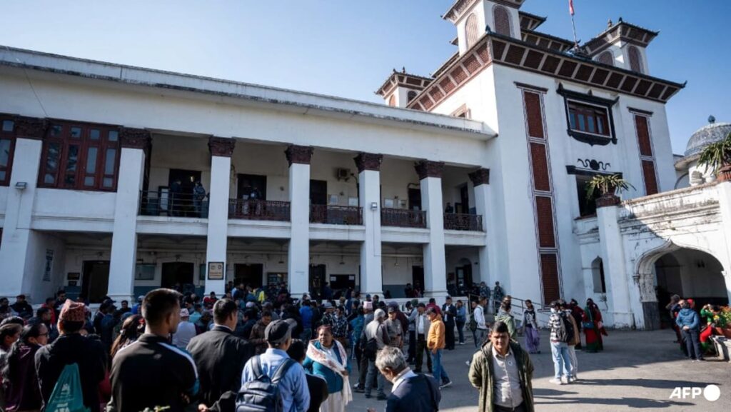 Curfew in Nepal town after political clashes Curfew in Nepal town after political clashes