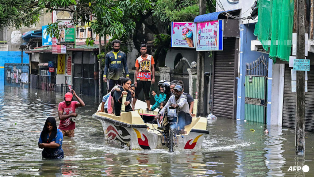 Sri Lanka declares emergency as cyclone toll hits 132