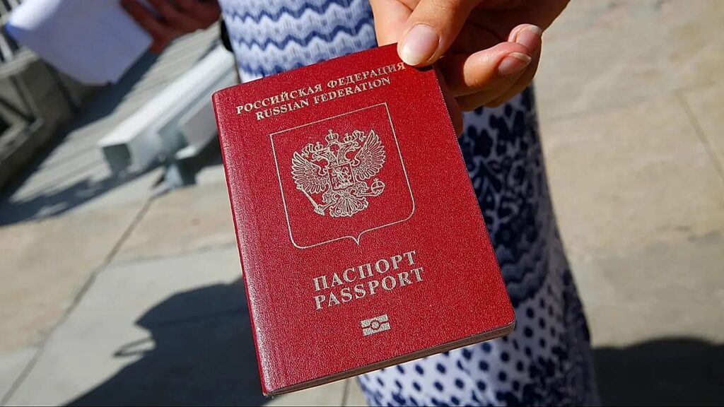 EU tightens multiple-entry Schengen visa rules for Russian citizens EU tightens multiple-entry Schengen visa rules for Russian citizens