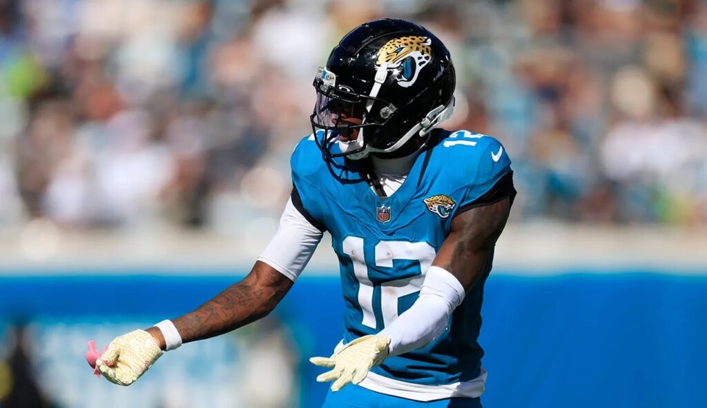 Jaguars’ Travis Hunter surprisingly lands on injured reserve; coach noncommittal about return for this season Jaguars’ Travis Hunter surprisingly lands on injured reserve; coach noncommittal about return for this season