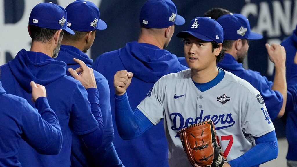 Dodgers’ Shohei Ohtani snaps 50-year drought as he hears boos from Blue Jays fans Dodgers’ Shohei Ohtani snaps 50-year drought as he hears boos from Blue Jays fans
