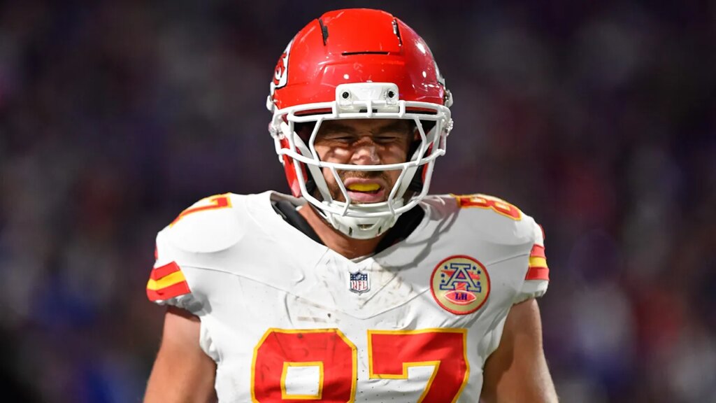 Chiefs’ Travis Kelce complains about medical check after getting hard hit vs Bills Chiefs’ Travis Kelce complains about medical check after getting hard hit vs Bills