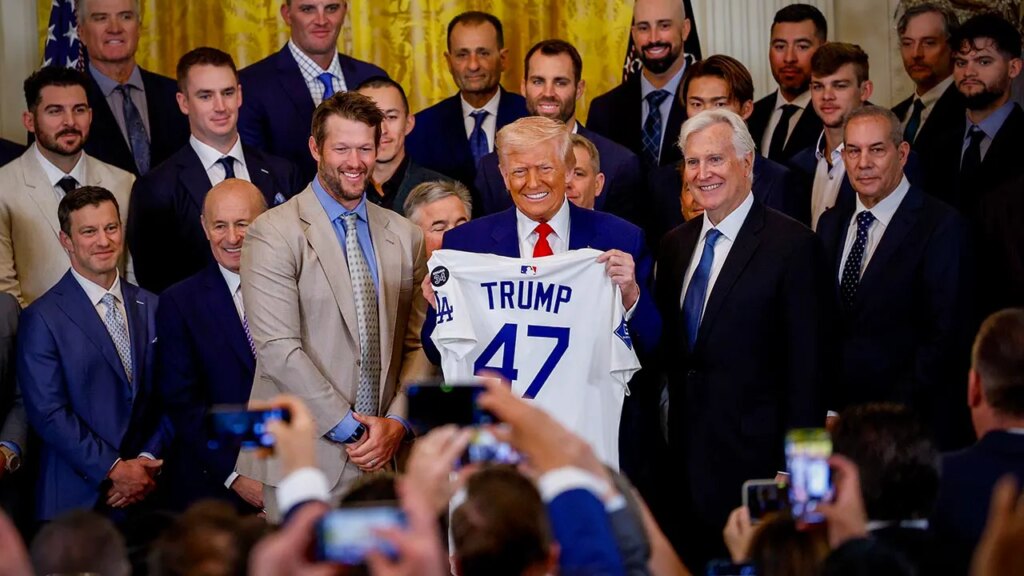 Immigration rights group petitions Dodgers to skip White House visit after World Series win Immigration rights group petitions Dodgers to skip White House visit after World Series win