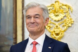 Dr. Oz hopes for Trump baby boom in 2026