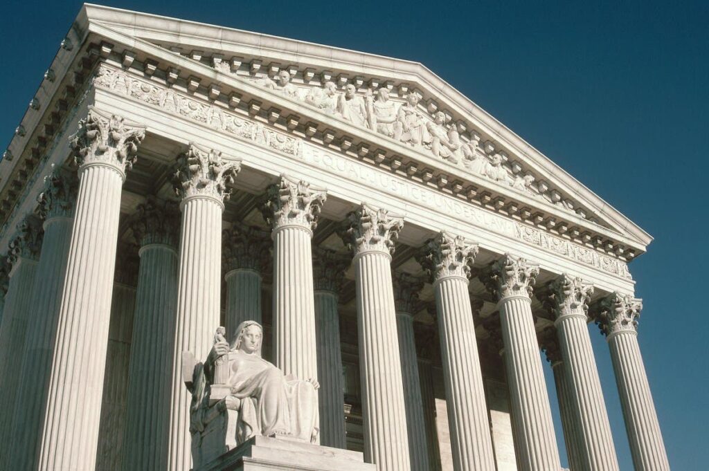 Supreme Court temporarily blocks full SNAP payments Supreme Court temporarily blocks full SNAP payments
