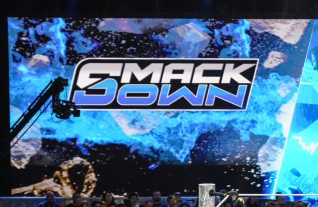 WWE Championship Changes Hands in SmackDown Stunner WWE Championship Changes Hands in SmackDown Stunner