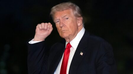 Trump arrives at Commanders’ stadium for NFL ‘Salute to Service’ festivities