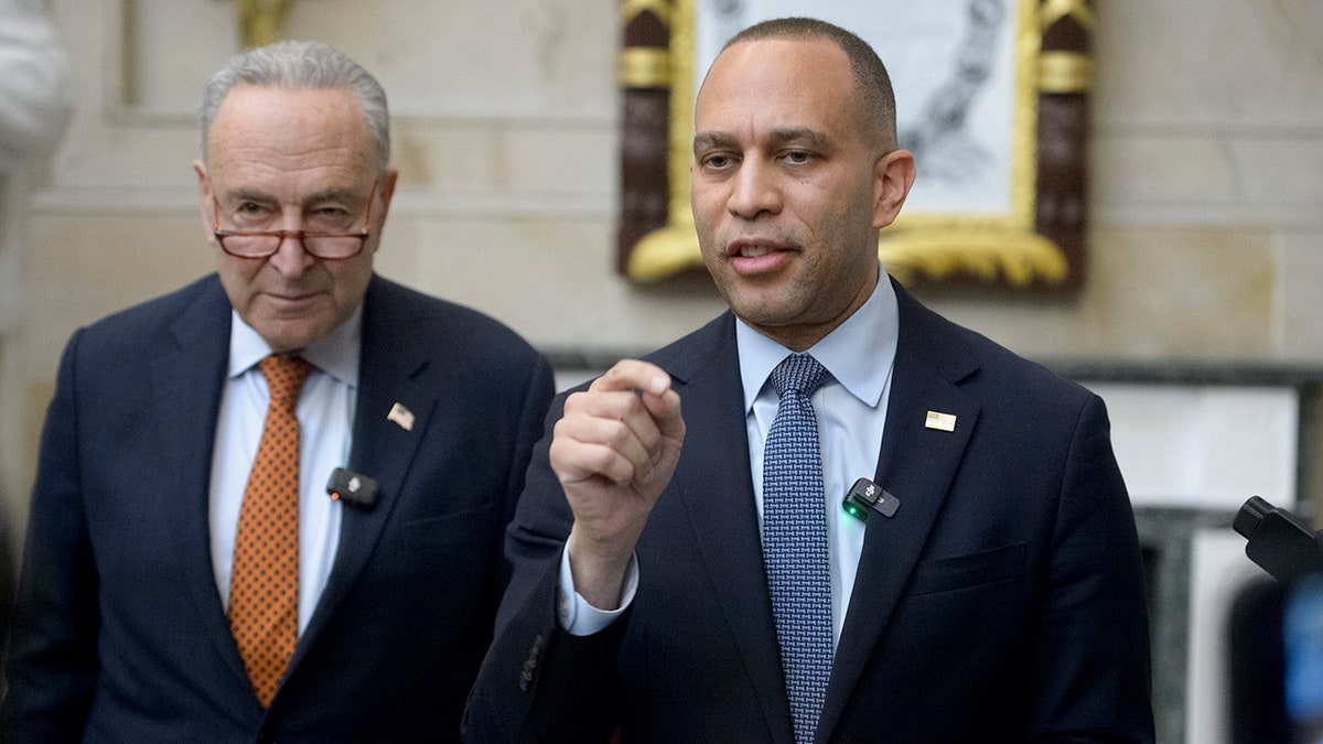 Rep. Jeffries and Sen. Schumer speak to media members