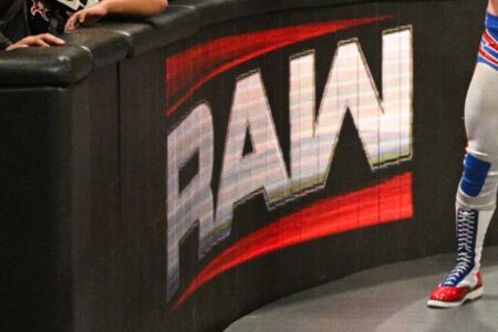 Injured WWE Star Returns After Title Change on Monday Night Raw