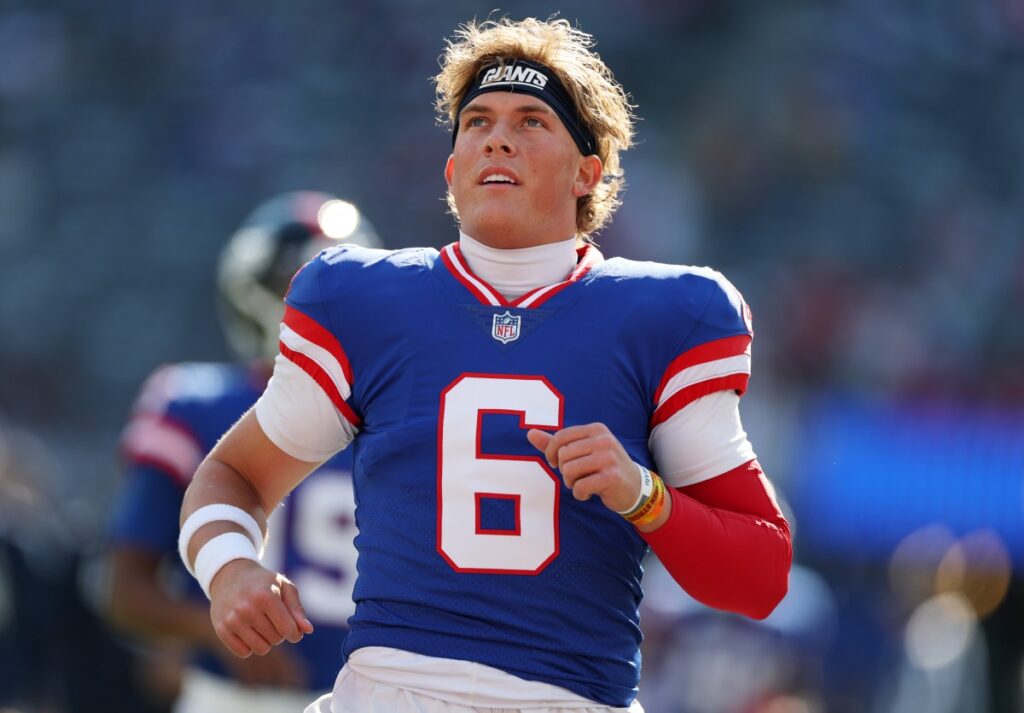 Giants Announce Massive Jaxson Dart News for Patriots Game