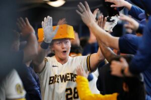 Giants Trade For Ex-Top 100 Prospect, Giving Up No Players in Return