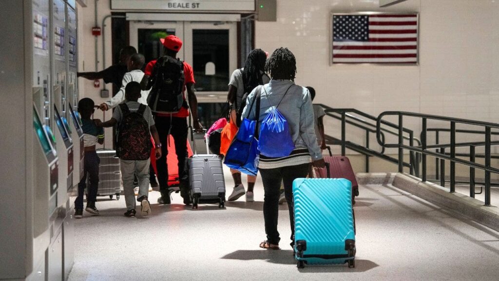 Trump admin set to let protected status for 350,000 Haitian migrants expire in February Trump admin set to let protected status for 350,000 Haitian migrants expire in February