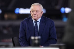 Jerry Jones Sends Sharp Message to Micah Parsons After Cowboys Win