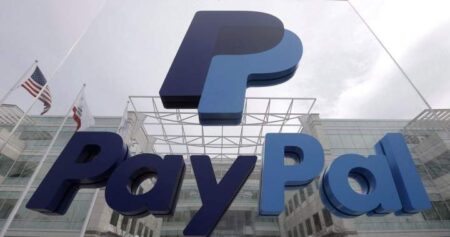 PayPal expanding its buy-now-pay-later service into Canada