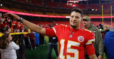 Patrick Mahomes Puts Ketchup on His Turkey for Thanksgiving and People Are Losing Their Minds