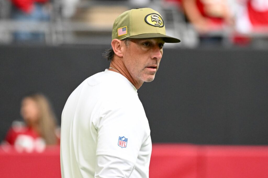 49ers Linked to Intriguing Quarterback Move During NFL Offseason