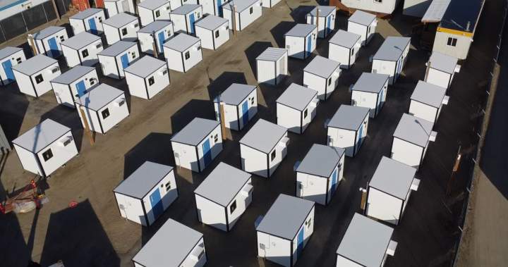 Penticton city council delays vote on homeless tiny home community, risks losing funding Penticton city council delays vote on homeless tiny home community, risks losing funding