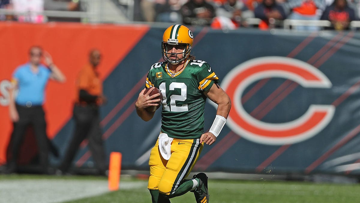 Aaron Rodgers running
