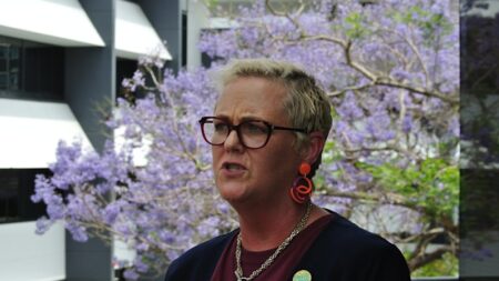 Queensland state school teachers’ strike postponed to after year 12 exams after Brisbane meeting