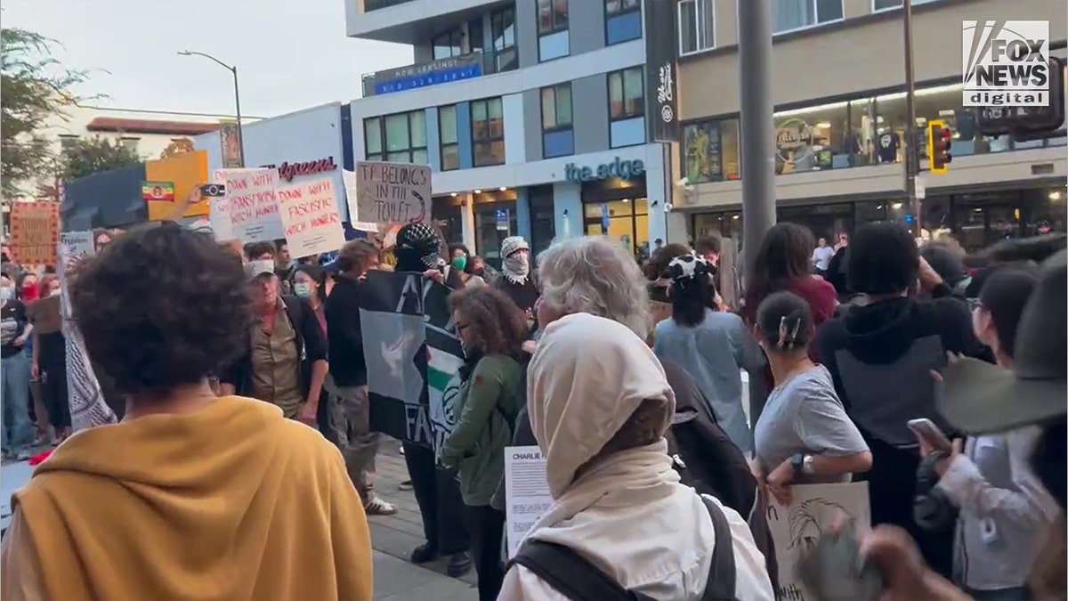 Agitators outside TPUSA event at UC Berkeley.