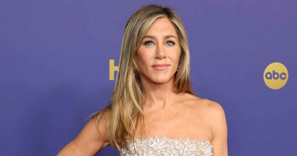 Jennifer Aniston Reposts Meme About Whether Ross and Rachel Were ‘On a Break’