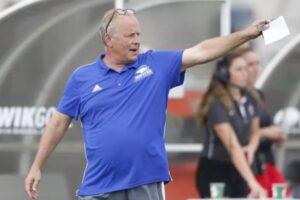 Hofstra’s longtime men’s soccer coach on magical ride in his final season