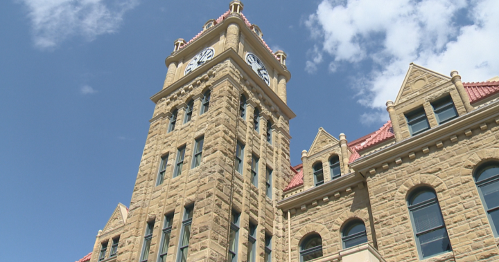 Calgary’s federal housing funding ‘at risk’ as motion introduced to repeal citywide rezoning Calgary’s federal housing funding ‘at risk’ as motion introduced to repeal citywide rezoning