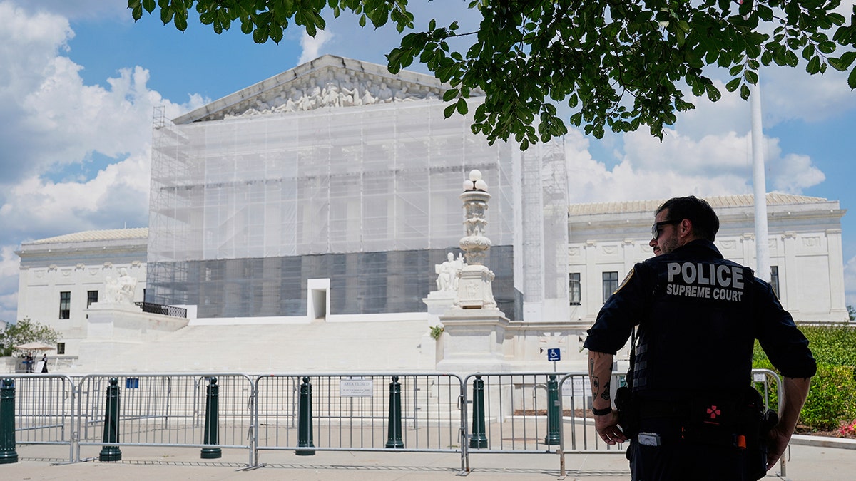 Supreme Court - Trump National Guard cases