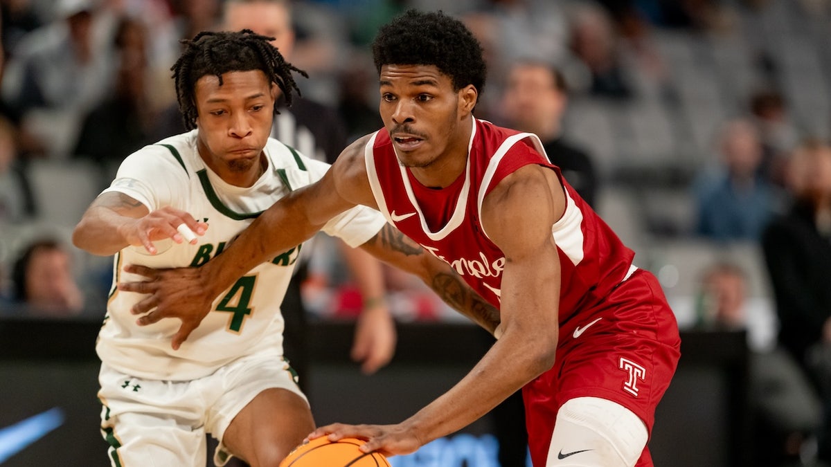 Temple Owls guard Hysier Miller 