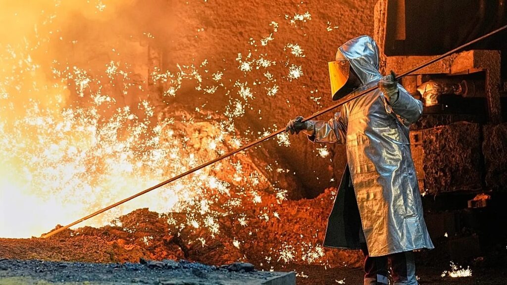 Parliament backs ‘carbon monitoring’ of EU heavy industry imports