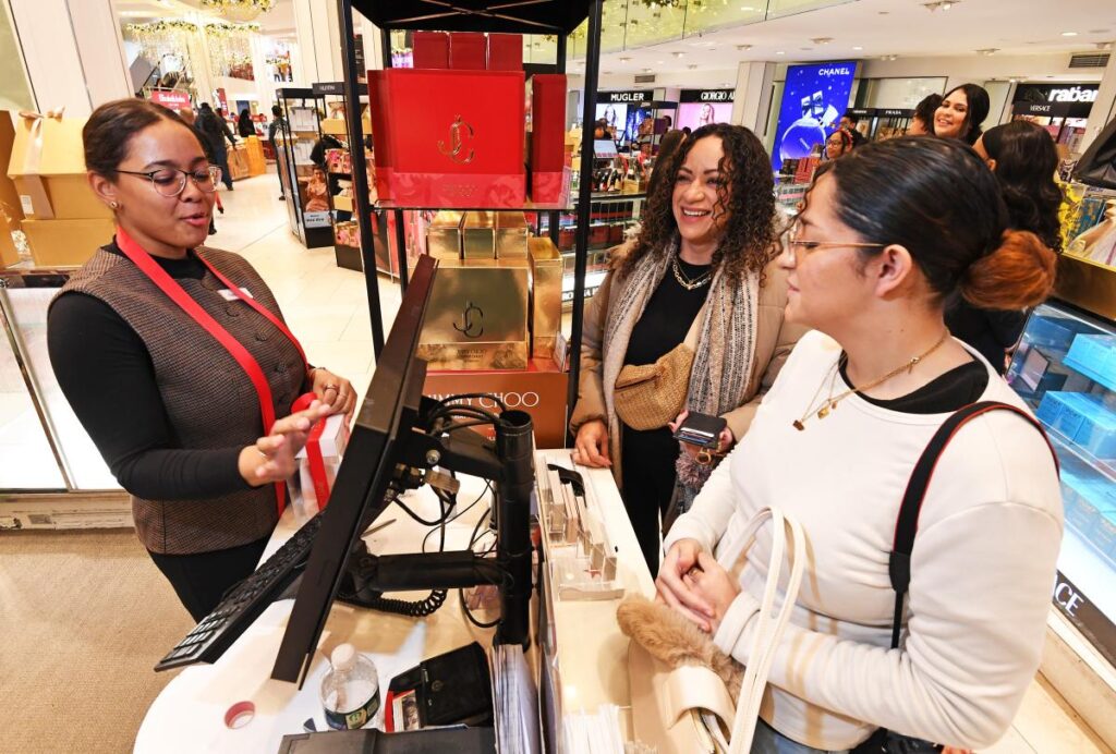 Exclusive | Returning a holiday gift? Big retail stores will now charge you for that — as much as 