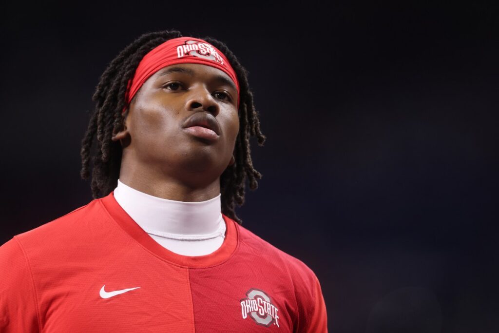 Jeremiah Smith Sends Stern Warning After Losing Major CFB Award Jeremiah Smith Sends Stern Warning After Losing Major CFB Award