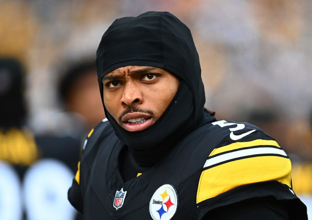 Jalen Ramsey Has Strong Reaction to Fans Urging Steelers to Fire Mike Tomlin Jalen Ramsey Has Strong Reaction to Fans Urging Steelers to Fire Mike Tomlin
