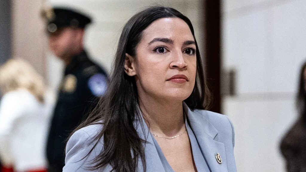 AOC dismisses boat strike briefing as ‘a joke’