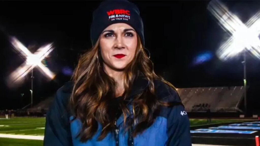 Sports reporter’s 3-year-old opened door for grandpa who then found couple dead in home: report