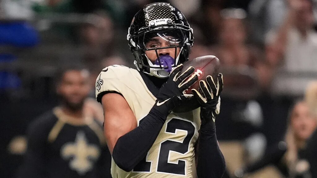 Saints star, 25, admits to contemplating NFL future after concussions last season
