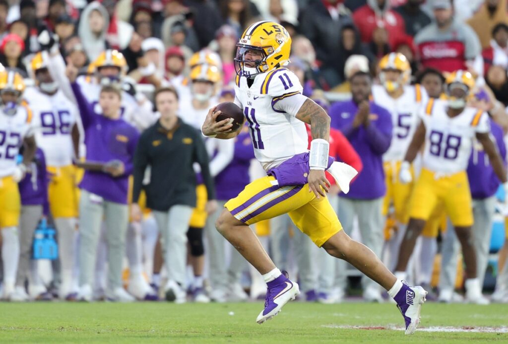 How to Watch LSU vs Houston: Live Stream Kinder’s Texas Bowl, TV Channel How to Watch LSU vs Houston: Live Stream Kinder’s Texas Bowl, TV Channel