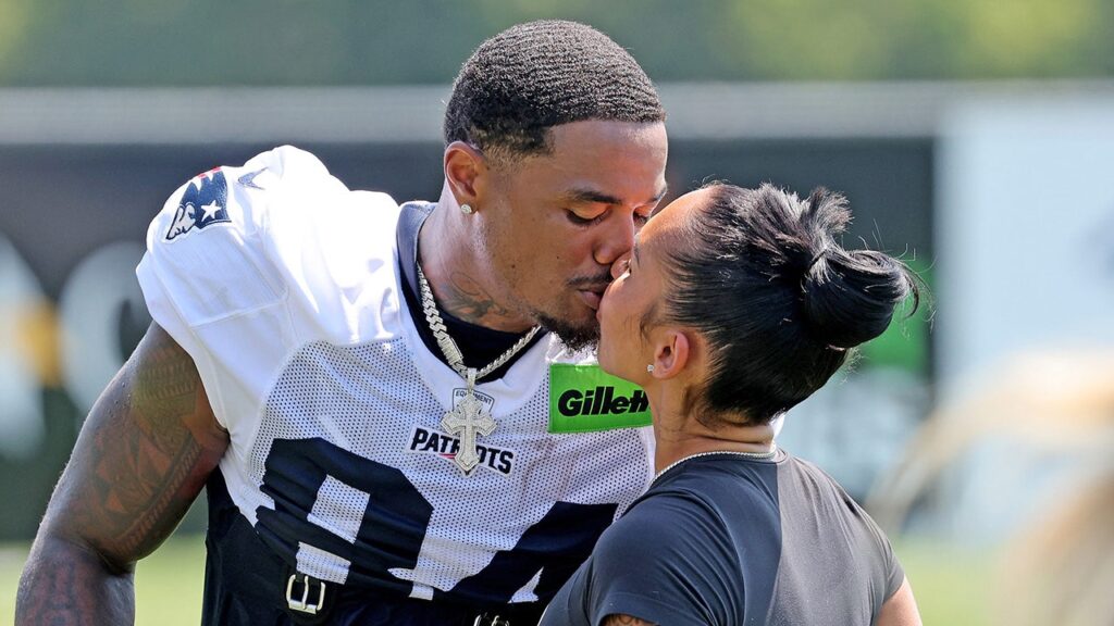 49ers wide receiver outs wife’s ‘expensive’ lifestyle as he celebrates contract bonus