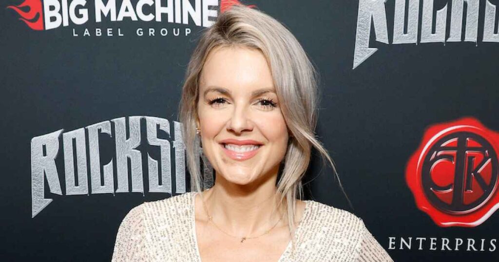Ali Fedotowsky Says She Gained 10 Lbs in 2 Months: ‘Not the Path I Wanna Continue’