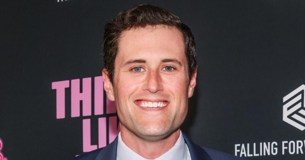 Rob Reiner’s Son Jake Spotted for 1st Time After Parents’ Murders, Brother Nick’s Arrest Rob Reiner’s Son Jake Spotted for 1st Time After Parents’ Murders, Brother Nick’s Arrest