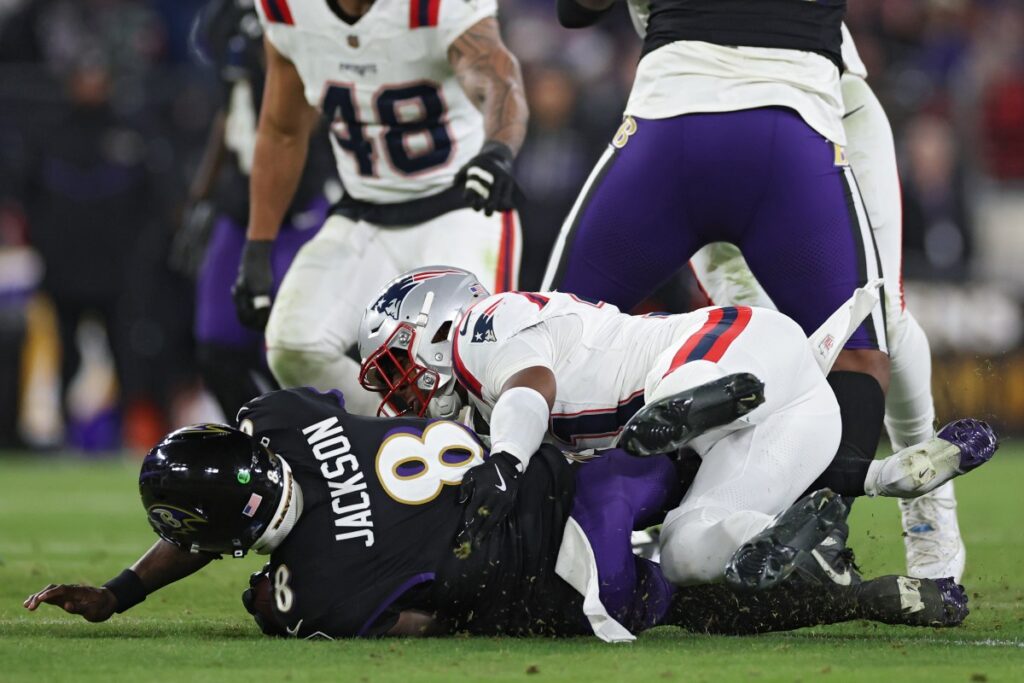 Sit Lamar Jackson in Fantasy Football Championships Plus More QB Start/Sit