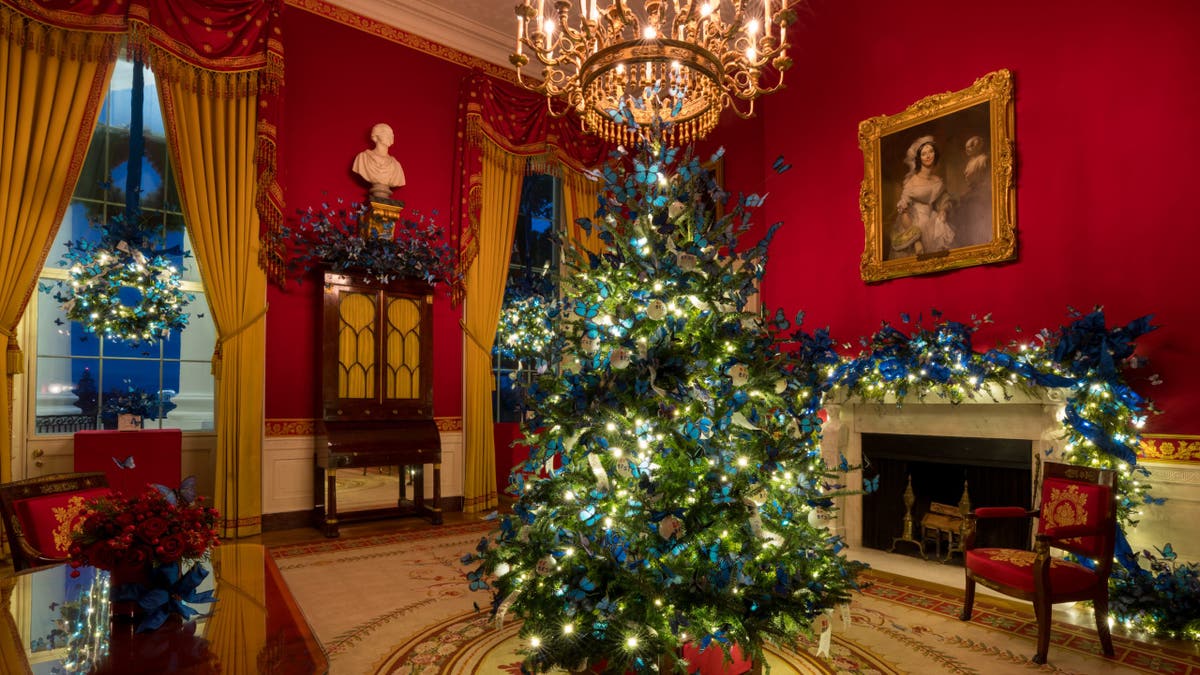 White House Christmas decorations in 2025